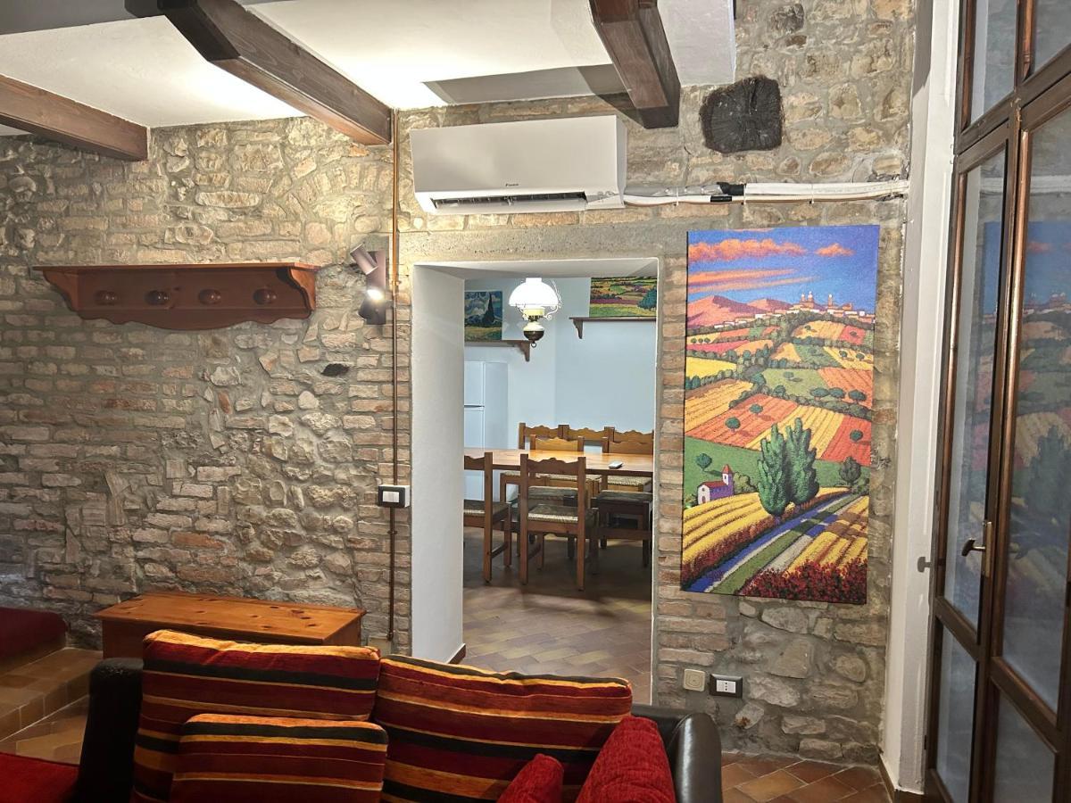 La Baita Da Nino CastellʼArquato Dış mekan fotoğraf